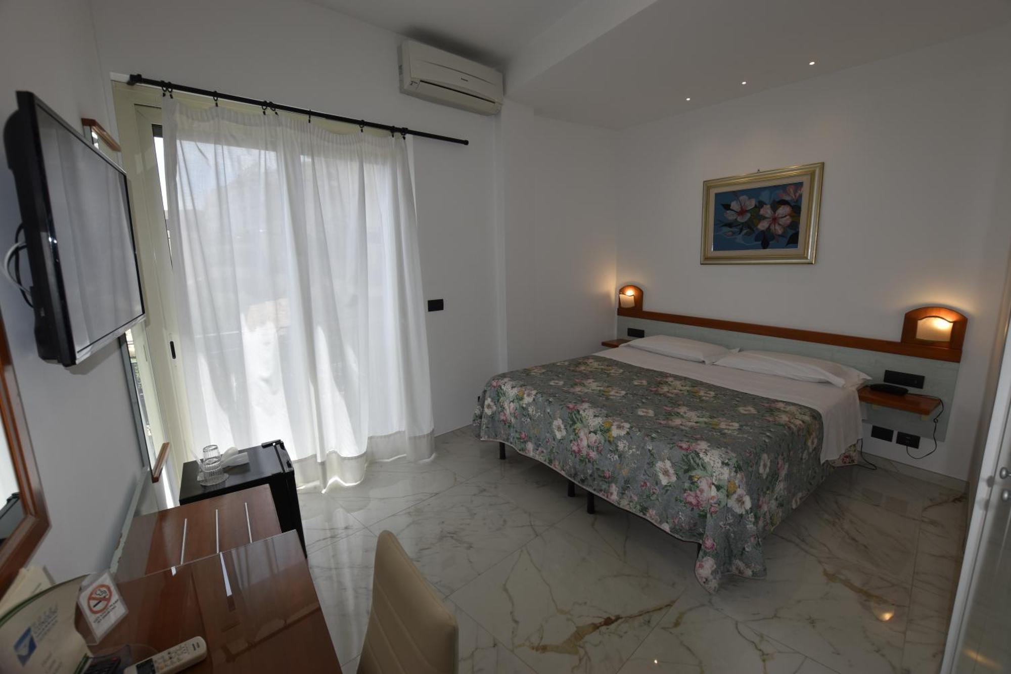 Condor 3*