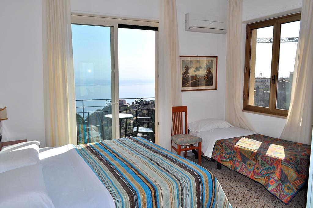 Condor Hotel