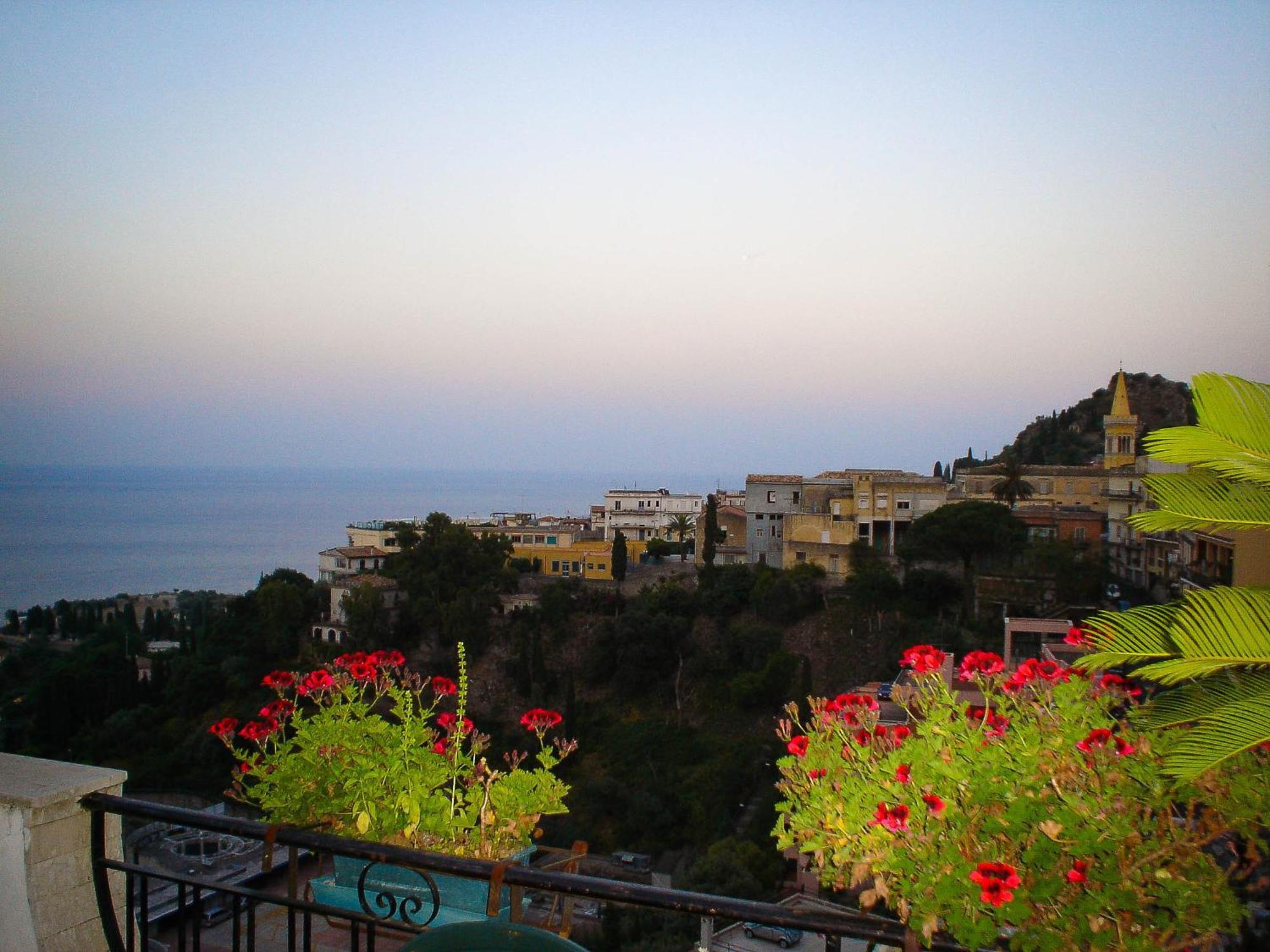 Hotel Condor 3*